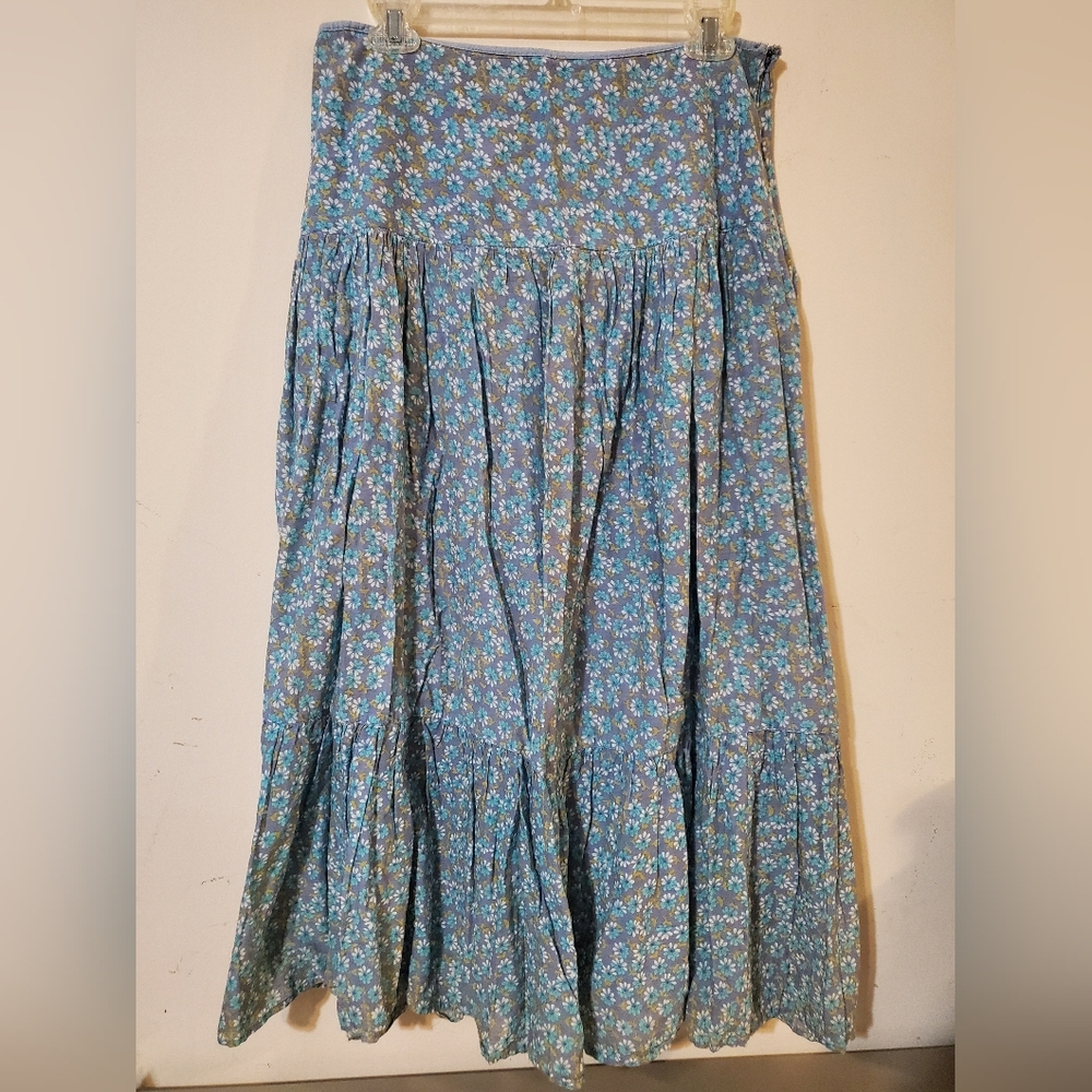 Vintage cotton periwinkle blue ditsy daisy floral tiered prairie Maxi Skirt 90s